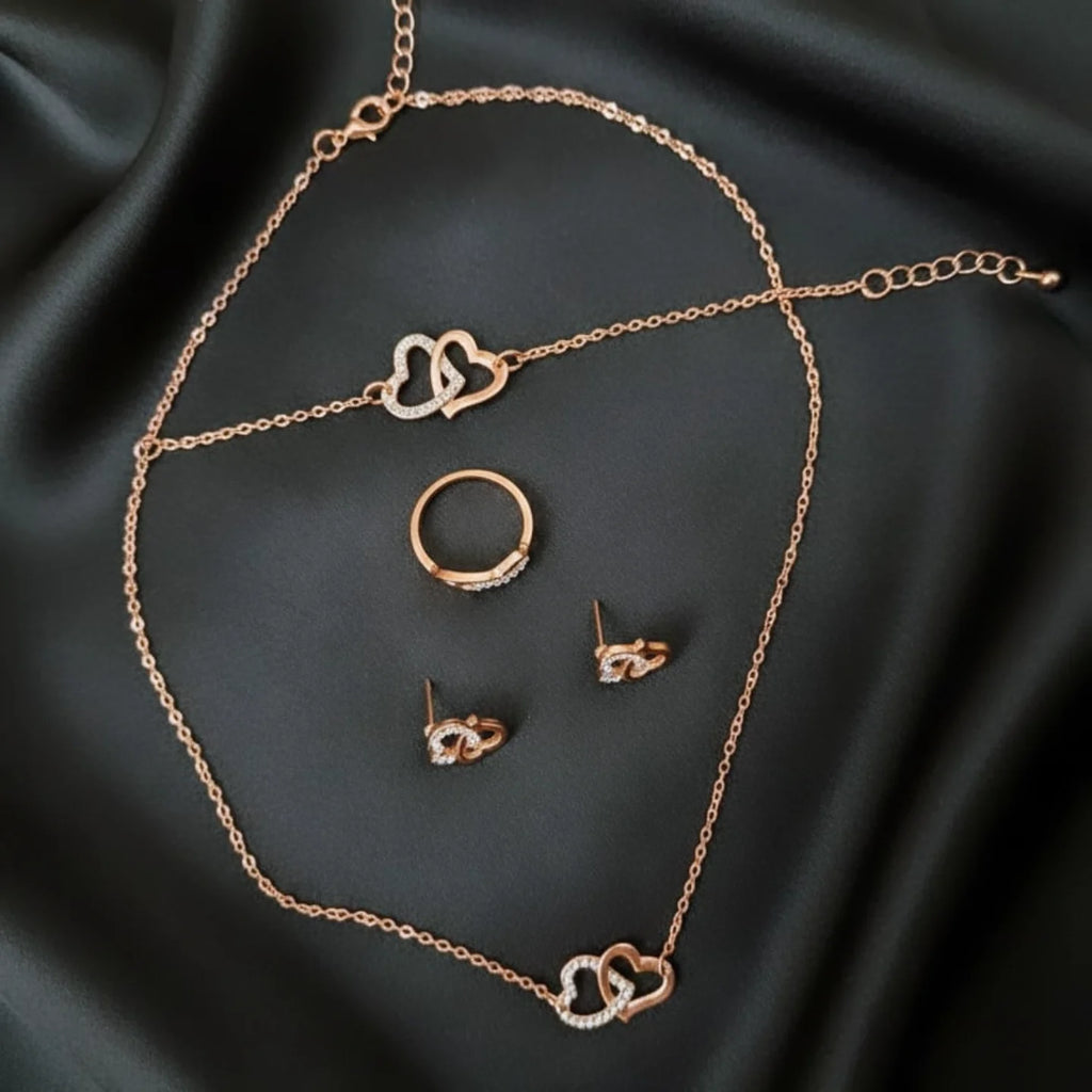 Golden Heart Pendant Set
