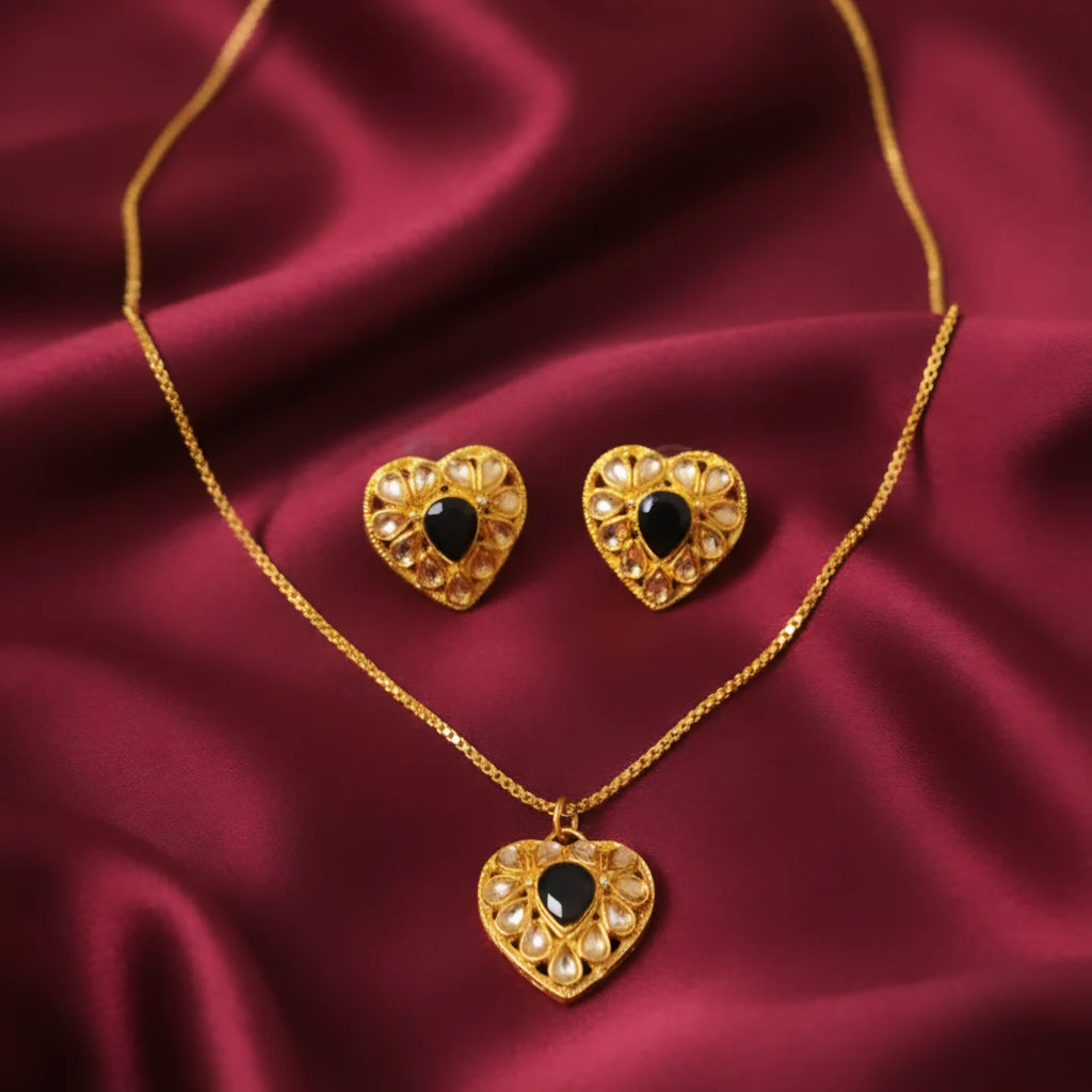 Heart Shape Pendant Set
