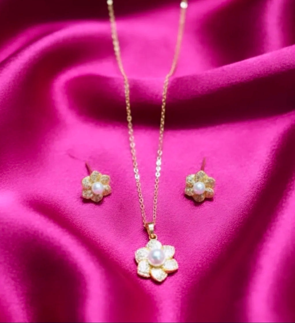 Pendant Set