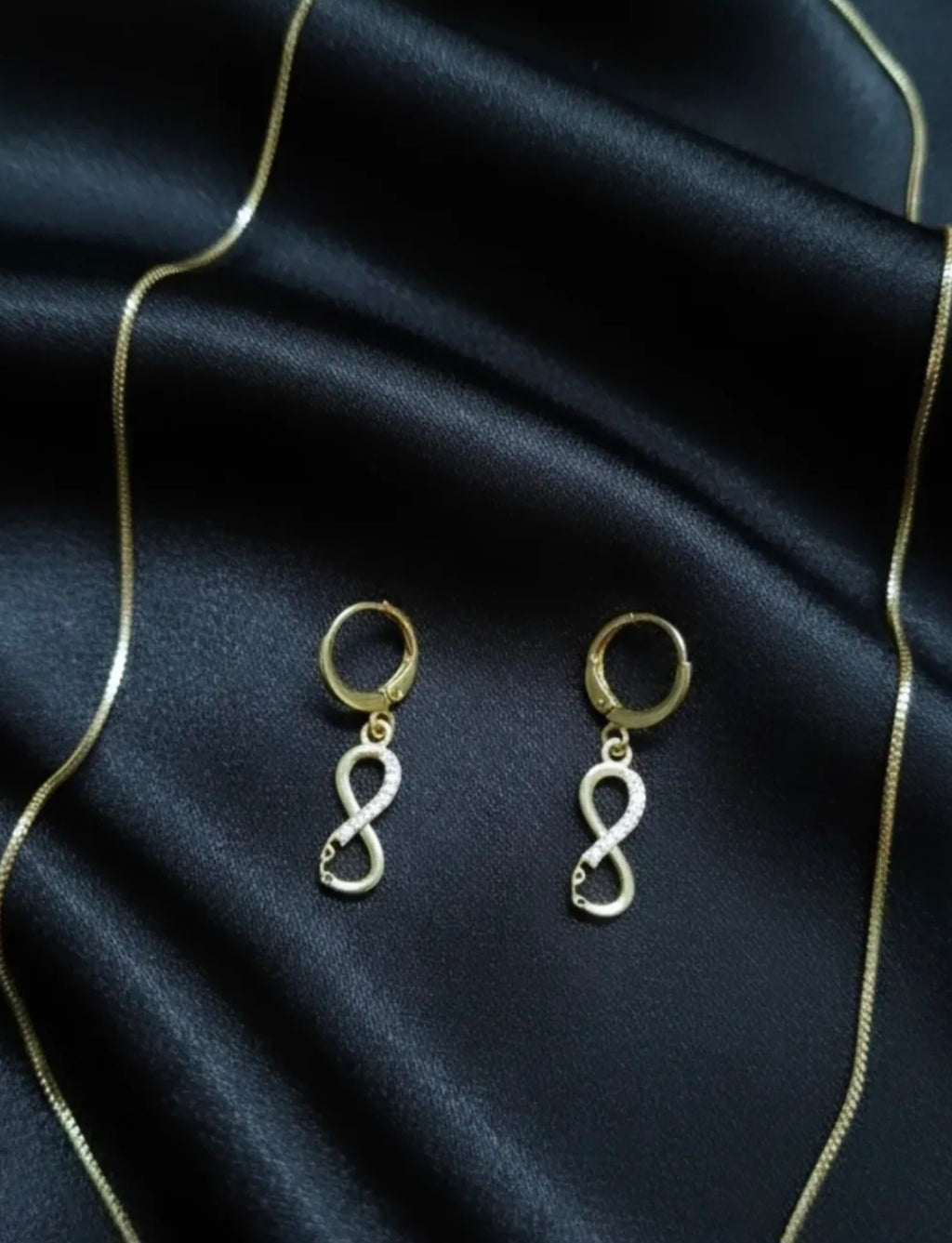 Pendant Set/Infinity Set