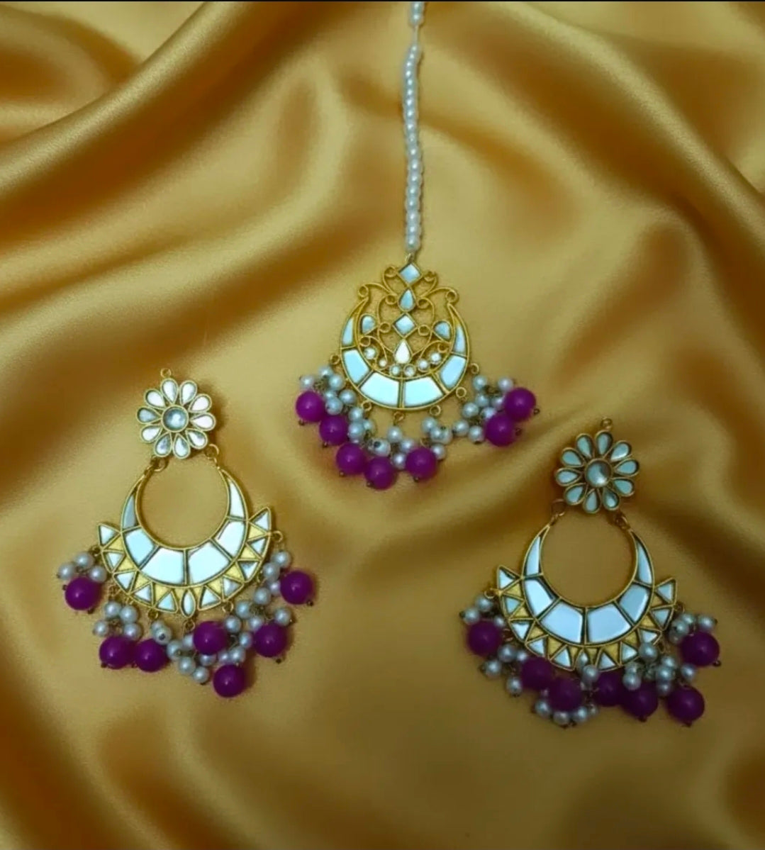 Earring and tikka set